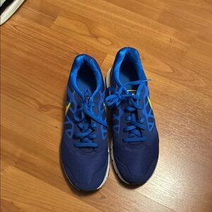 Nike Blue Athletic Sneakers with Yellow Accents 6Y